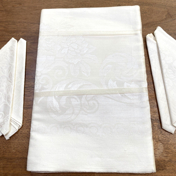 Vintage Damask Pattern #988 Ivory Tablecloth Napkins Set Cotton Rayon Japan NOS - Picture 4 of 7